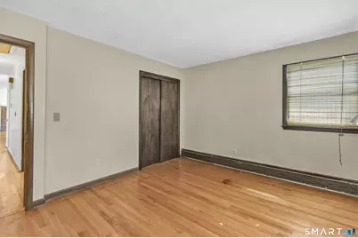 34 Belleview Drive, Derby, CT 06418 - Photo 18