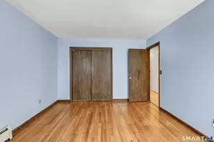 34 Belleview Dr, Derby, CT 06418 - Photo 20