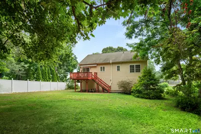 10 West Street, Woodbridge, CT 06525 - Photo 2