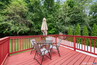 10 West Street, Woodbridge, CT 06525 - Photo 18