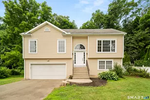 10 West St, Woodbridge, CT 06525 - Photo 22