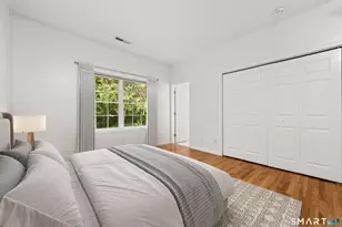 10 West St, Woodbridge, CT 06525 - Photo 8