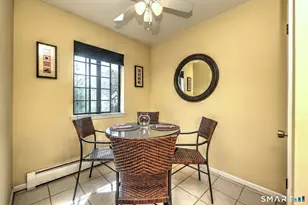 330 Foxwood Ln, Milford, CT 06461 - Photo 6