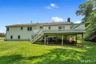 37 Woodside Dr, Branford, CT 06405 - Photo 2