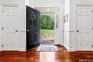 60 Bridle Trail, Fairfield, CT 06824 - Photo 6