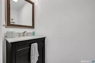 194 McClintock St, New Britain, CT 06053 - Photo 24