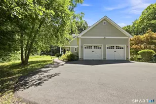 9A New Bridge Rd, Brookfield, CT 06804 - Photo 4