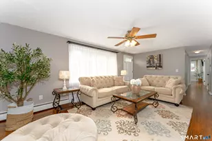 160 Hepworth St, Bristol, CT 06010 - Photo 4
