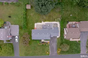 160 Hepworth St, Bristol, CT 06010 - Photo 28