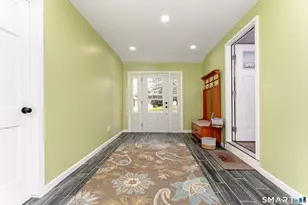 160 Hepworth St, Bristol, CT 06010 - Photo 8