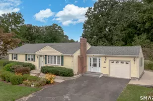 160 Hepworth St, Bristol, CT 06010 - Photo 2