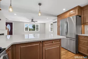 83 Winslow Dr, West Haven, CT 06516 - Photo 10