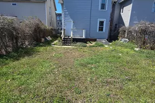 18-20 Clinton Ave, Bridgeport, CT 06605 - Photo 16