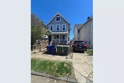 18-20 Clinton Avenue, Bridgeport, CT 06605 - Photo 2