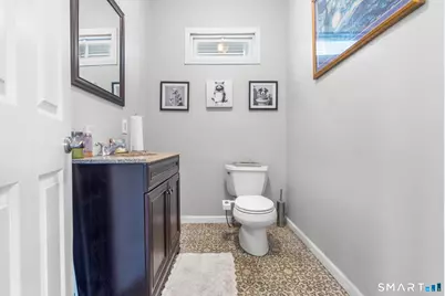 106 Peck Avenue, West Haven, CT 06516 - Photo 16