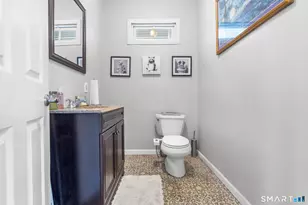 106 Peck Ave, West Haven, CT 06516 - Photo 16