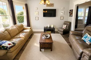 106 Peck Ave, West Haven, CT 06516 - Photo 8