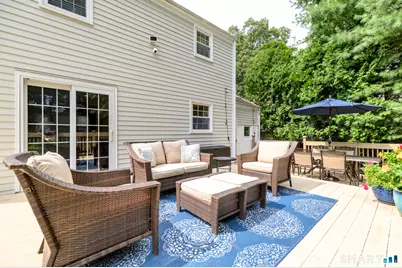 31 Kane Avenue, Stamford, CT 06905 - Photo 16