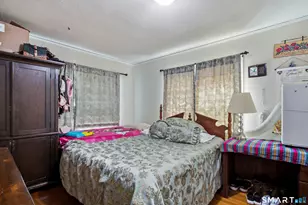44 Elm Tree Pl, Stamford, CT 06906 - Photo 10