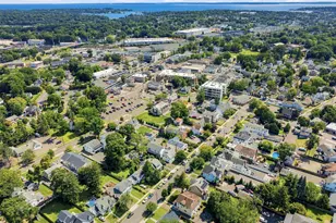 44 Elm Tree Pl, Stamford, CT 06906 - Photo 32