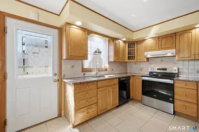 120 Morse Avenue, West Haven, CT 06516 - Photo 10