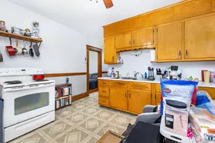 28-30 Nesbit Ave, West Hartford, CT 06119 - Photo 2