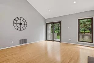 98 Metacomet Dr, Meriden, CT 06450 - Photo 6