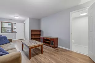 98 Metacomet Dr, Meriden, CT 06450 - Photo 26