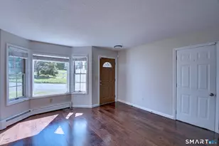 7 Bittersweet Ln, South Windsor, CT 06074 - Photo 10
