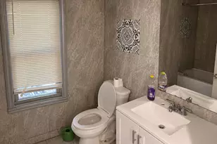 30 Chamberlain Pl, New Haven, CT 06512 - Photo 6