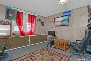 426 Ellis St, New Britain, CT 06051 - Photo 10
