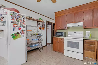 426 Ellis Street, New Britain, CT 06051 - Photo 6