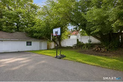 639 Arch Street, New Britain, CT 06051 - Photo 2