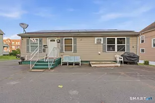 639 Arch St, New Britain, CT 06051 - Photo 26