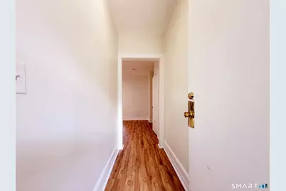 347 Dover Street, Bridgeport, CT 06610 - Photo 10