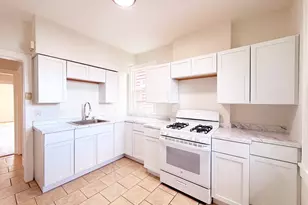 347 Dover St, Bridgeport, CT 06610 - Photo 24