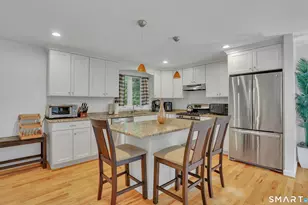 25 Gale Rd, Bloomfield, CT 06002 - Photo 12