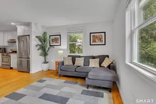 25 Gale Rd, Bloomfield, CT 06002 - Photo 6