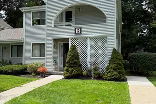 35 Nutmeg Rd, Middlebury, CT 06762 - Photo 14