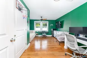6 Willard St, Old Saybrook, CT 06475 - Photo 24