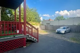 19-21 Warner St, Hartford, CT 06114 - Photo 2