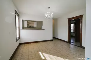 247 Franklin Ave, Hartford, CT 06114 - Photo 4