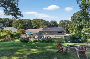 12 Bern Ct, Groton, CT 06355 - Photo 10
