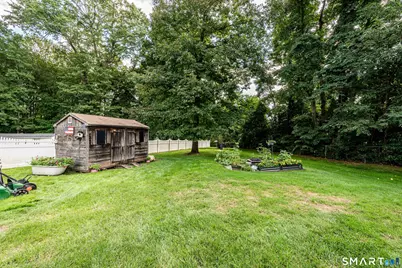 41 Rainbow Court, Hamden, CT 06514 - Photo 6