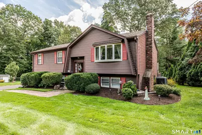 41 Rainbow Court, Hamden, CT 06514 - Photo 2
