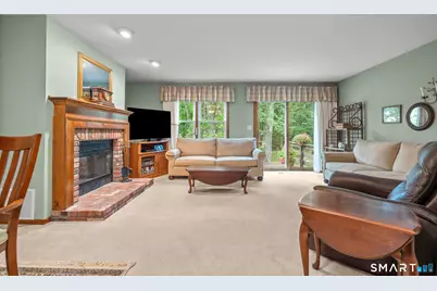 7 Shadowwood Circle #7, Monroe, CT 06468 - Photo 2