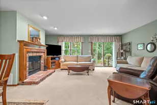 7 Shadowwood Cir, Monroe, CT 06468 - Photo 2