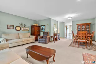 7 Shadowwood Cir, Monroe, CT 06468 - Photo 6