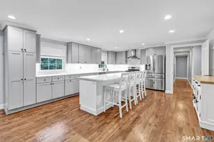 32 Nuthatch Hill Rd, Trumbull, CT 06611 - Photo 6