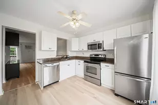 7 Taft Point, Waterbury, CT 06708 - Photo 6